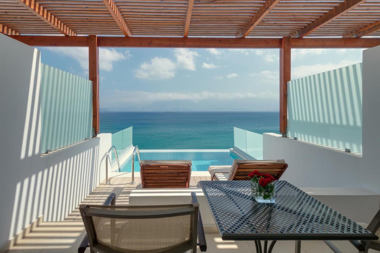 Miramare Resort & Spa อายิโอสนิโกลาโอส ภายนอก รูปภาพ