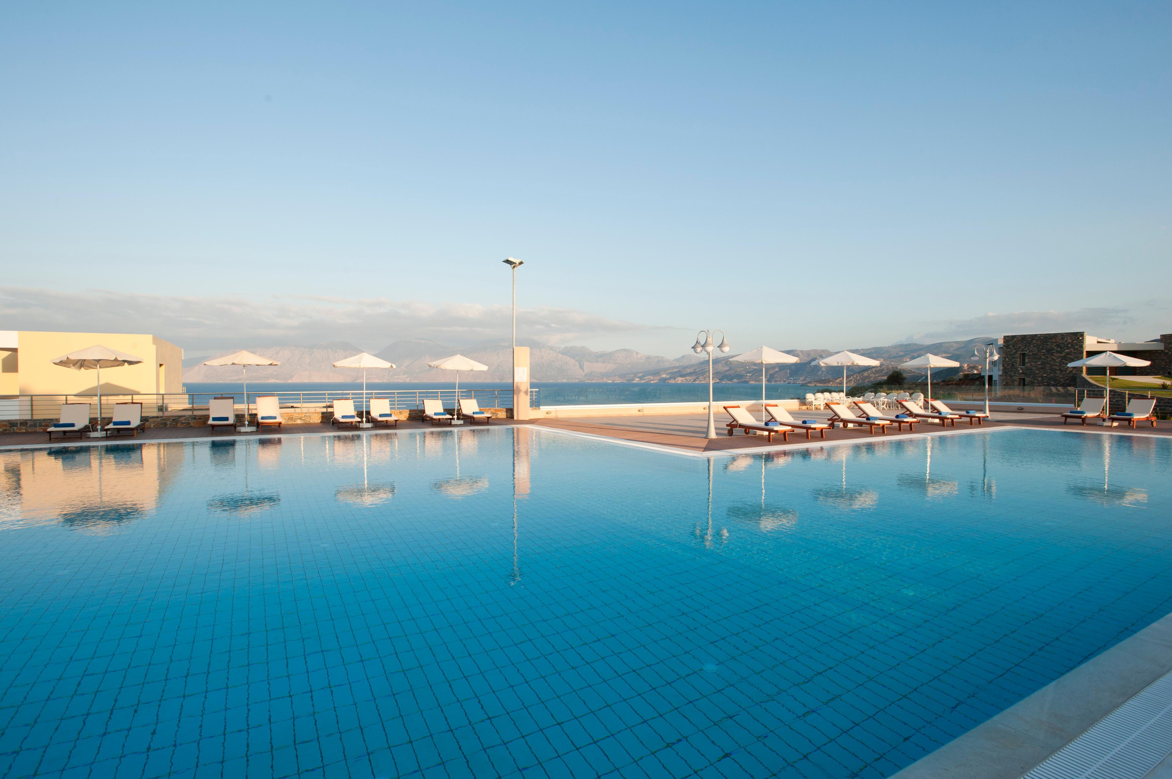 Miramare Resort & Spa อายิโอสนิโกลาโอส ภายนอก รูปภาพ