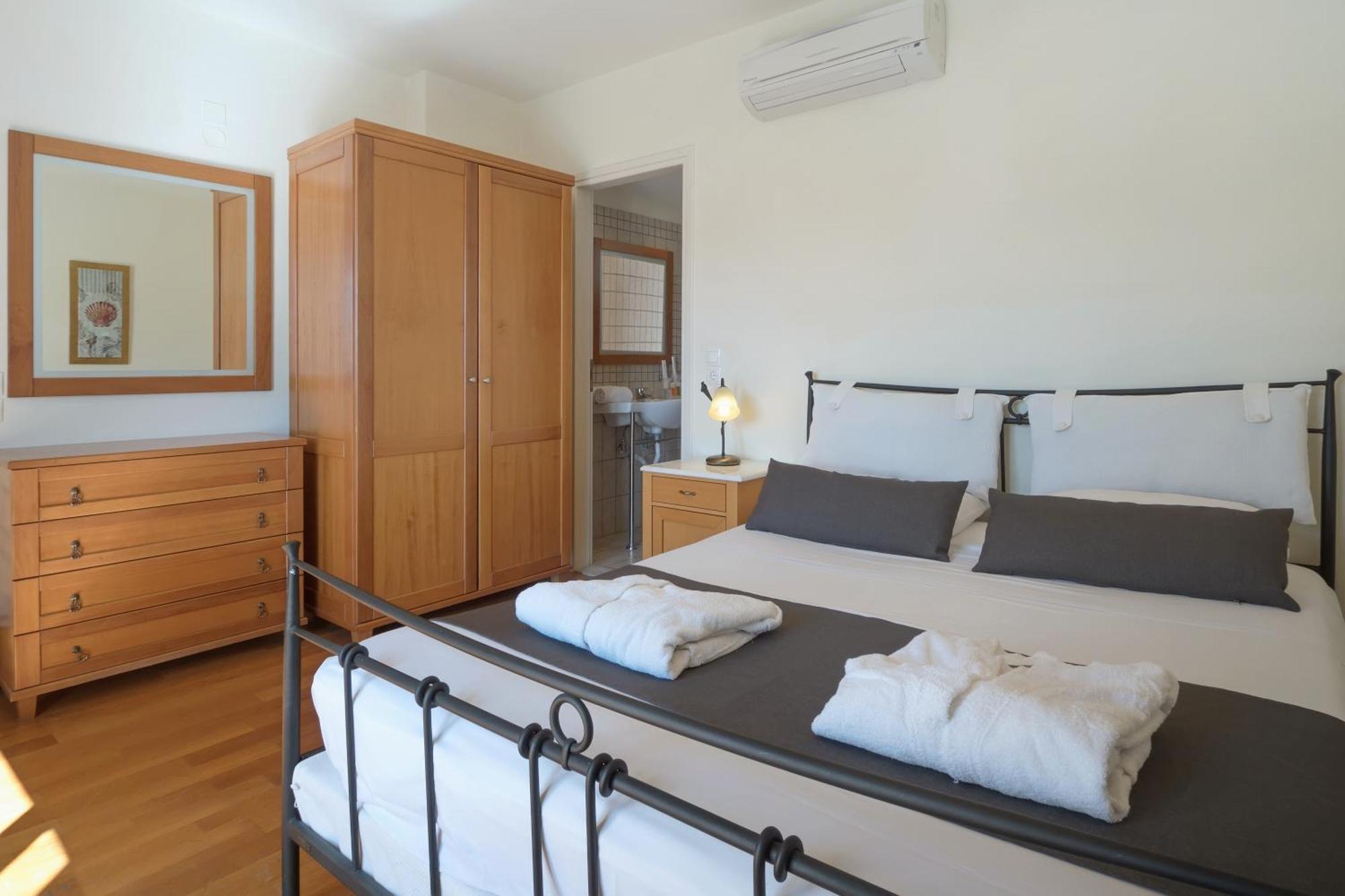 Miramare Resort & Spa อายิโอสนิโกลาโอส ภายนอก รูปภาพ
